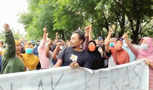 Warga Tolak Pembangunan Tambak Udang PT. PBSB Ini Penjelasan Hj. Zaenab Kades Labuhan Lombok