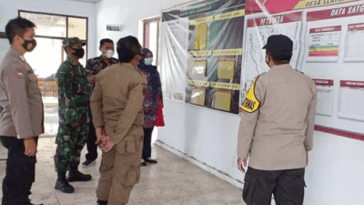 Satgas Covid-19 Kecamatan Larangan Tinjau Posko PPKM Desa Slatri, Brebes