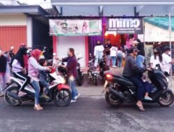 Berbagi Takjil Seribu Bungkus Digelar Polsek Ngantang, FKJKB dan Mimo Caffe