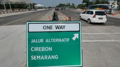 Sistim Satu Arah Diberlakukan di Jalan Tol Cikampek hingga GT Kalikangkung, Jateng