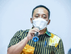 Sulit Terurai, Pemkot Akan Mengurangi Penggunaan Kantong Plastik di Surabaya