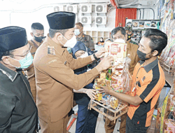 Jelang Idul Fitri, Wabub Sidoarjo Sidak Mamin di Sejumlah Supermarket