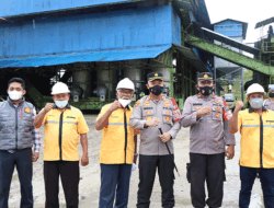 Kapolres Simelue Tinjau Pengolahan Kelapa Sawit di Desa Lauke