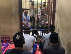 Kasat Tahti Berikan Binrohtal Warga Binaan Rutan Polres Lombok Tengah