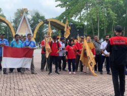 Ratusan Personel Kepolisian Kawal Deklarasi Buruh di Stadion Kaharudin Nasution, Pekanbaru