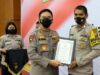 Kapolda Riau Irjen M. Iqbal Berikan Penghargaan ke Bhabinkamtibmas Berprestasi