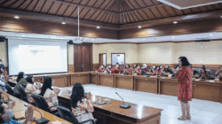 Sebanyak 70 Perempuan Ikuti Pelatihan Publik Speaking di Puspem Badung