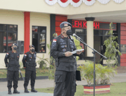 Wadansatbrimob Polda Kalbar Pimpin Apel Hari Kesadaran Nasional