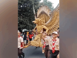 Semarak Gelaran “KIRAB BUDAYA MOJOBANGKIT”