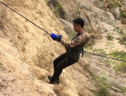 Satuan Karya Pramuka Wira Kartika Koramil 03 Dewantara Pembekalan Krida Mountenering