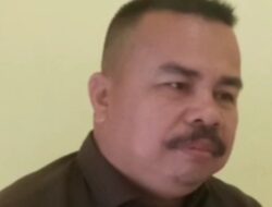 Tiang Telkom Berdiri di Bahu Jalan, Anggota DPRD Tubaba Angkat Bicara