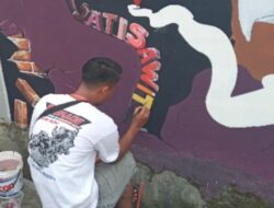 Ratusan Seniman Ikuti Festival Mural Tembok Bong Cina, Jatisawit, Brebes