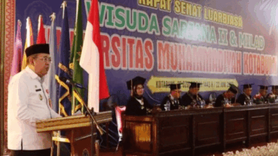 SekDa Kab Mewakili Bupati Hadiri Wisuda Sarjana (S1) Ke II Universitas Muhammadiyah Kotabumi