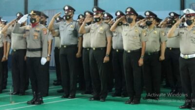 Dipimpin Kapolres, Upacara Korp Raport Kenaikan Pangkat Personel Polres Loteng Digelar