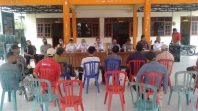 Sosialisasi Keselamatan Penyeberangan Perlintasan Kereta Api di Pemdes Pucuk, Lamongan