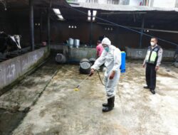 Gelar Patroli Dialogis, Polisi Kunjungi Peternak Sapi Perah Desa Pandesari, Kabupaten Malang