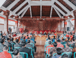 Vaksinasi Booster, Wabup Badung Minta Sinergitas Seluruh Pihak Lakukan Secara Sistematis