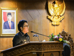 Bupati Badung Giri Prasta Sampaikan Rancangan KUA-PPAS Tahun Anggaran 2023