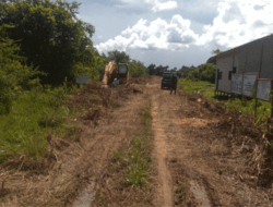 Pekerjaan Proyek Pembangunan Penyediaan Air Baku Pelabuhan Kijing Dipertanyakan