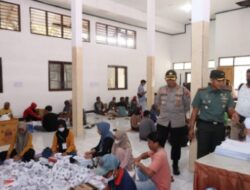 Kapolres Loteng bersama Dandim Cek pelipatan Surat Suara Pilkades 2022