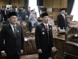 Pj Bupati OKU Hadiri Paripurna Dewan Mendengarkan Pidato Presiden RI di HUT ke 77 RI