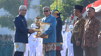 Kota Sukabumi Raih Predikat Pertama Adminduk Tingkat Jabar, Mendatang Diharapkan Peroleh Piala Tetap