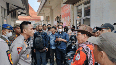 Dinilai Tidak Transparan, Puluhan Kontraktor Minta Pj Bupati Muba Hentikan Pokja