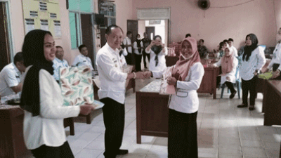 Kepala Bakesbangpol Lampung Utara Minta Para Kabid yang Baru Dilantik Bekerja Sesuai Tupoksi