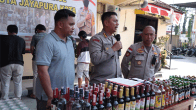 Polisi Bekuk Sembilan Pedagang Miras Tanpa Izin di Distrik Jayapura Selatan