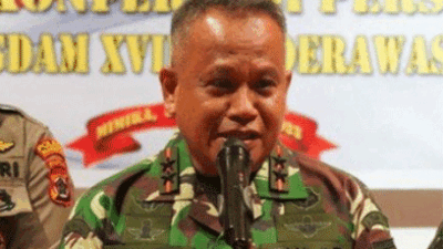 Effendi Simbolon Sebut TNI Seperti Gerombolan, Pangdam XVII/Cendrawasih Kecewa