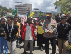 Polisi Amankan Jalannya Dua Aksi Unjuk Rasa di Kota Jayapura