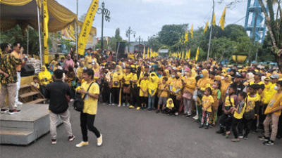Ikut Rangkaian Pemecahan Rekor MURI, Lima Ribu Peserta Berpartisipasi Jalan Sehat di Purworejo