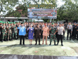 Kapolres Loteng Laksanakan Upacara Pembaretan Bintara Remaja Polri di Makodim 1620