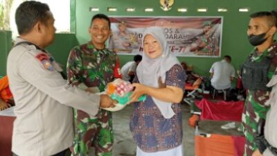 Meriahkan HUT ke 77 TNI, Polsek Batukliang Gelar Baksos dan Donor Darah