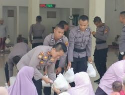 Sat Samapta Polres Lombok Tengah Berbagi dalam Peringatan Maulid Nabi Muhammad SAW