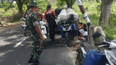 Diduga Bawa Miras, Polsek Praya Timur Amankan Dua Pengendara Sepeda Motor