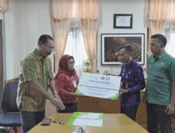 Sebanyak 583 Tenaga Kerja Disabilitas di Kecamatan Abiansemal, Badung Terima Kartu BPJS Ketenagakerjaan