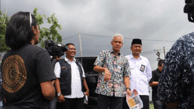 Tanpa Protokoler, Ganjar Pranowo Sapa Warga di Sejumlah Kawasan di Kabupaten Brebes