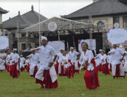 Tarian Sekar Jepun Para Anak Disabilitas dan Janger Lansia Meriahkan Pesta Rakyat HUT ke 13 Mangupura
