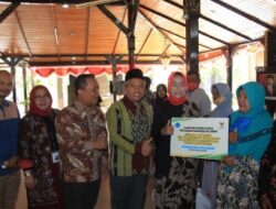 Pemkab Brebes Salurkan Bantuan dan Bekali Warga Keterampilan, Upaya Pengentasan Kemiskinan