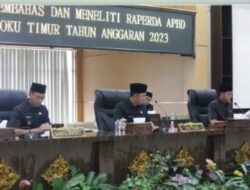 Pemerintah Berikan Jawaban Pemandangan Umum Fraksi DPRD OKU Timur Terhadap Raperda APBD