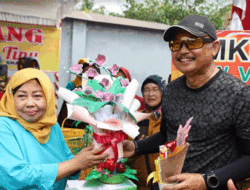 Bupati Purworejo Sapa Warga Kelurahan Sindurjan dan Doplang, Disambut Antusiasme Ribuan Orang