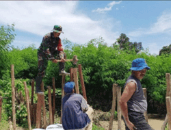 Tanggul Jebol Akibat Derasnya Luapan Air, Sejumlah Unsur Perbaiki Tanggul Sungai Pemali, Brebes