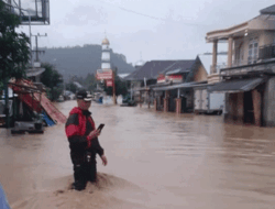 Terbawa Arus, Enam Rumah Warga Desa Kota Batu Akibat Sungai Warkuk Meluap, OKU Selatan