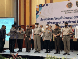 Tangani Kejahatan Pertanahan, Kapolda Sulsel Raih Pin Emas dari Menteri ATR/BPN RI