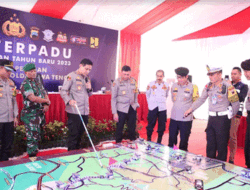 Arus Lalu Lintas Nataru Terpantau Aman dan Lancar dari CCTV Pos Terpadu Pejagan, Brebes