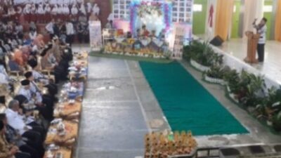 Puncak Perayaan Hari Guru Nasional di GOR Curup, Rejang Lebong, Bengkulu