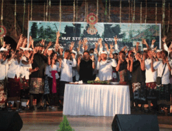 Bupati Badung Minta Sekaa Teruna Solid dan Ikuti Perkembangan Teknologi Informasi