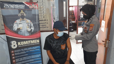 Poliklinik Pratama Polresta Jayapura Kota Tetap Layani Vaksinasi Covid-19