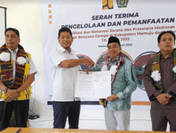 Kakanwil Kemenag Sulbar Serah Terima Kelola Hasil Rehabilitasi dan Renovasi Sarana Prasarana Madrasah Mamuju